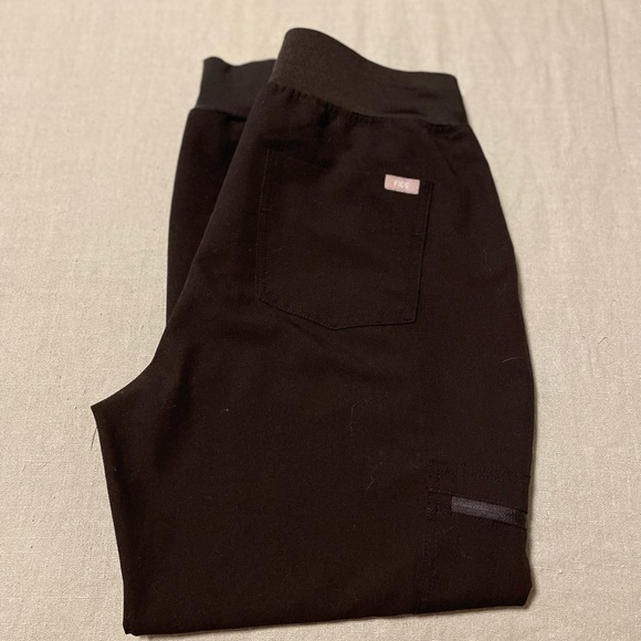 FIGS high-waisted Zamora joggers - Picture 3 of 3